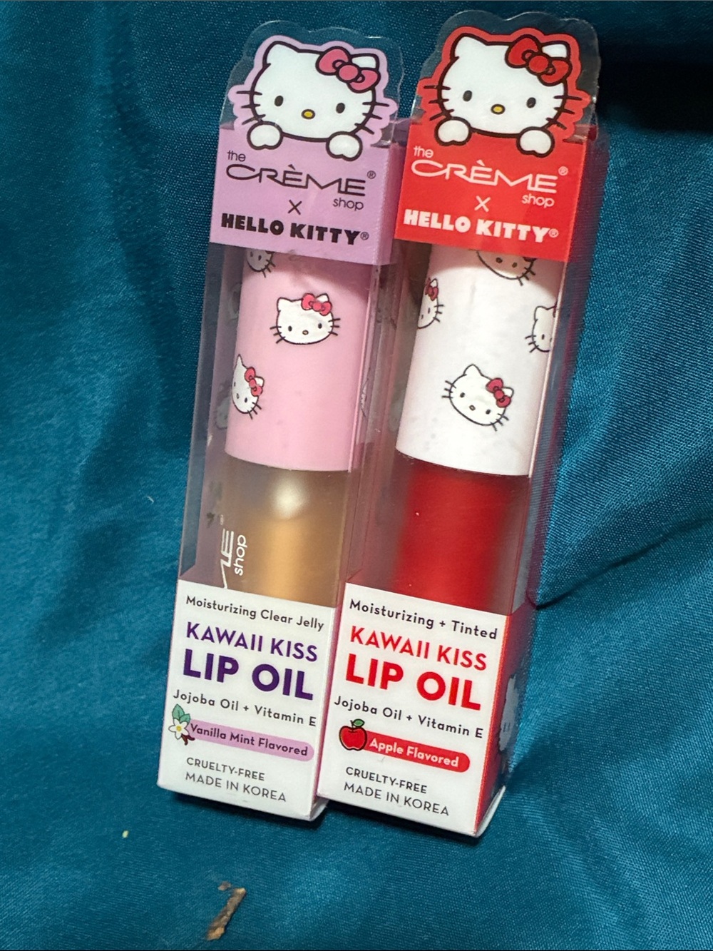 The Crème Shop x Hello Kitty Kawaii Kiss Lip Oil Duo - Vanilla Mint & Apple - Picture 6 of 9